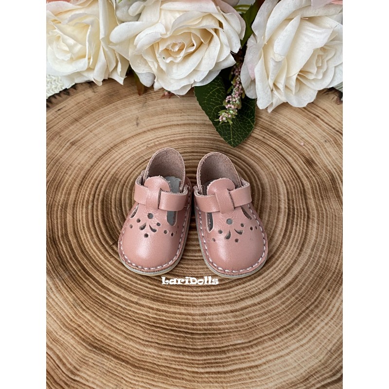 Сандалики для кукол Paola Reina, 32 см Сандалики для кукол Paola Reina, 32 см